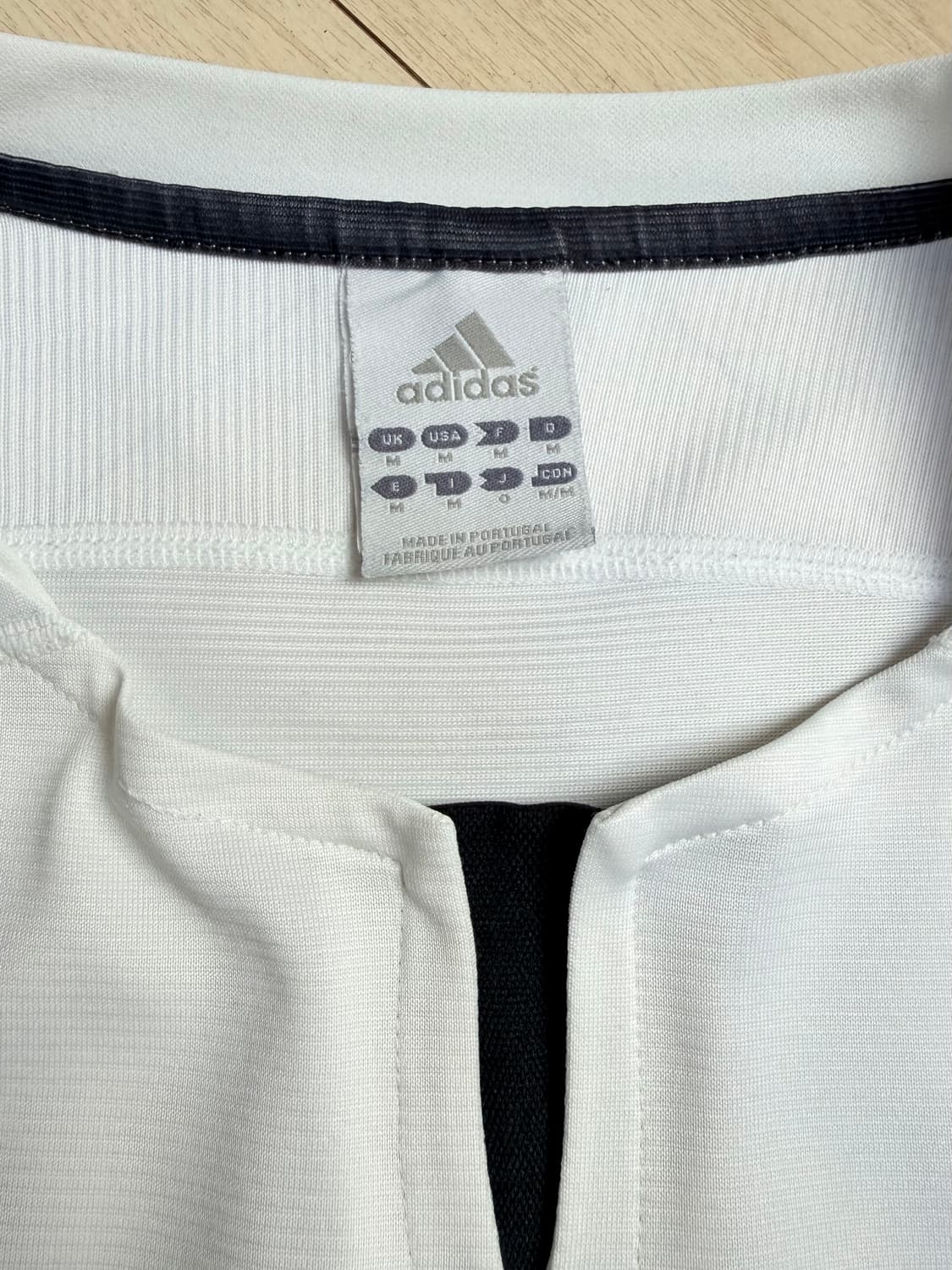 03-04 레알마드리드 긴팔  상품이미지8