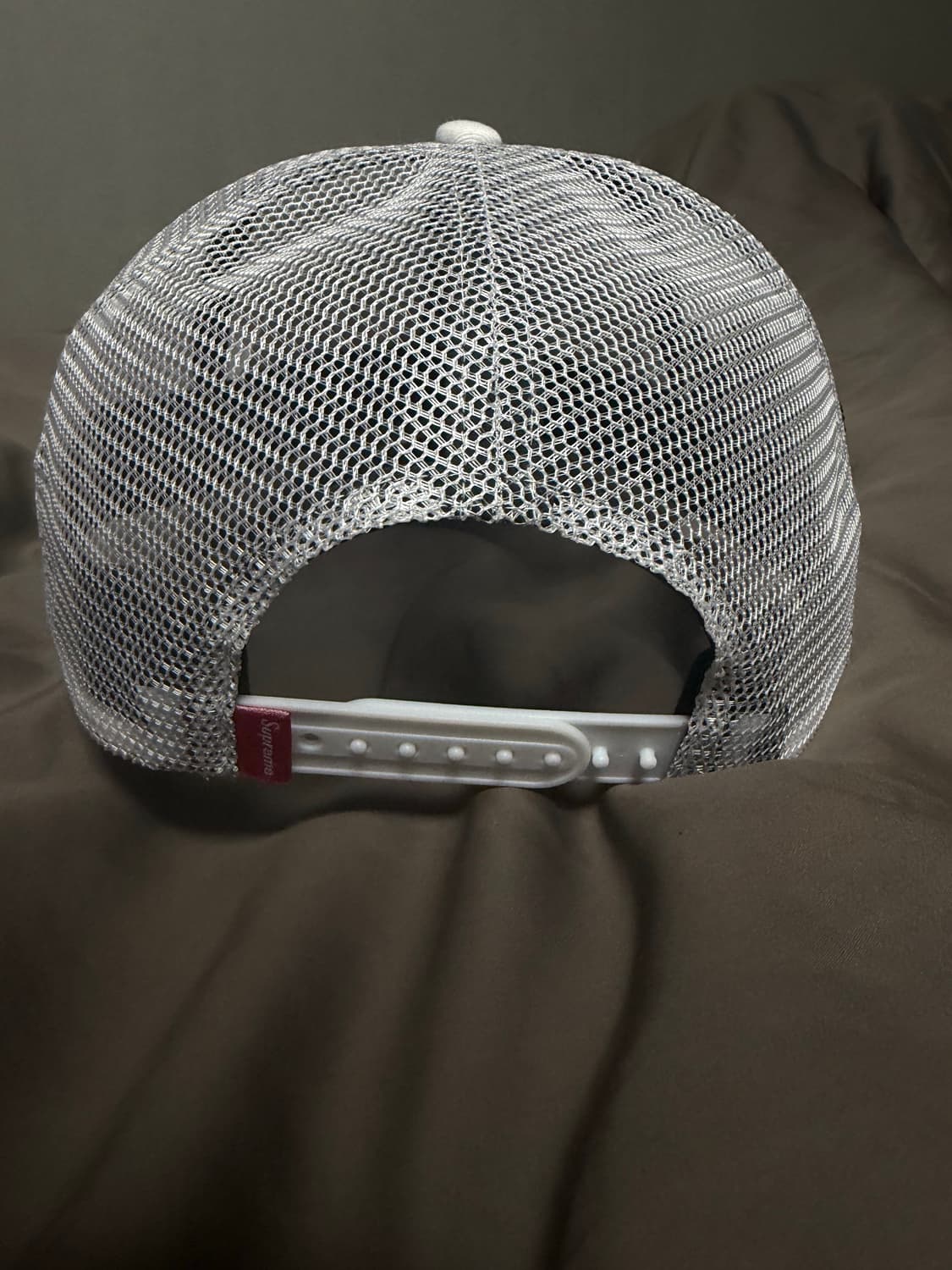 슈프림 크레스트 메쉬 백 6-패널 화이트 상품이미지4