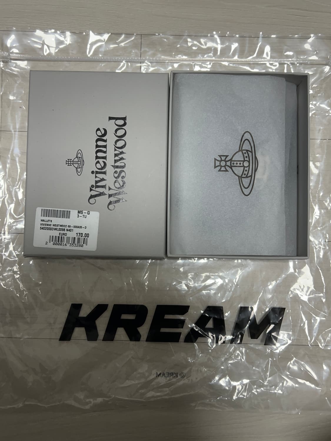 (새상품) 비비안 웨스트우드 하프 문 크로커 이펙트 카드 홀더 블랙 지갑 상품이미지3