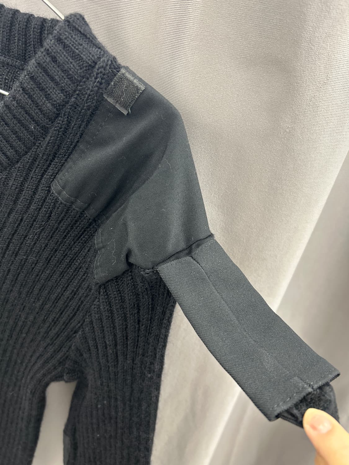 잉글랜드 디테쳐블 울 스웨터 상품이미지4