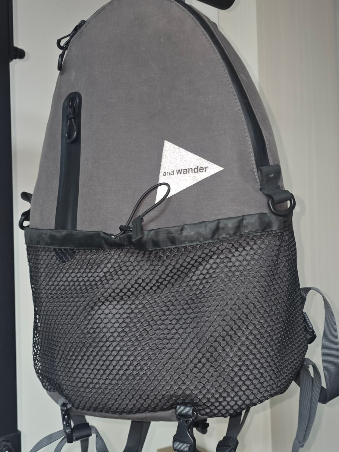 앤드원더 Pe/Co 20L Daypack - Gray 상품이미지1