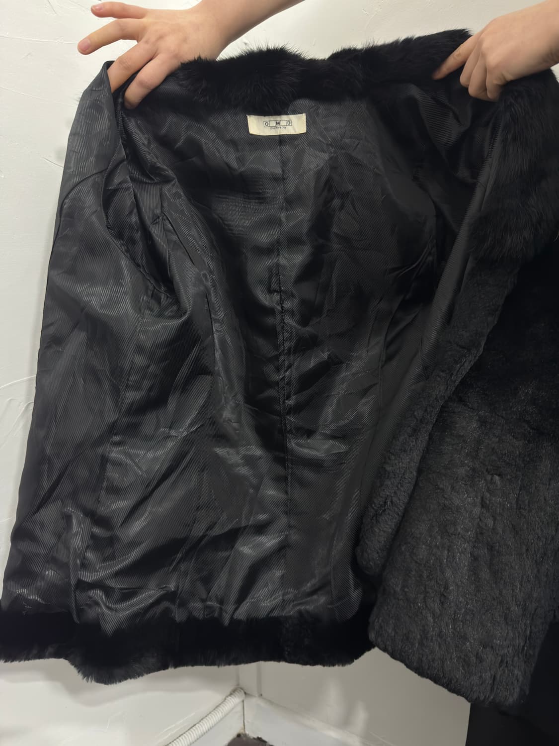 black fur jacket 상품이미지6