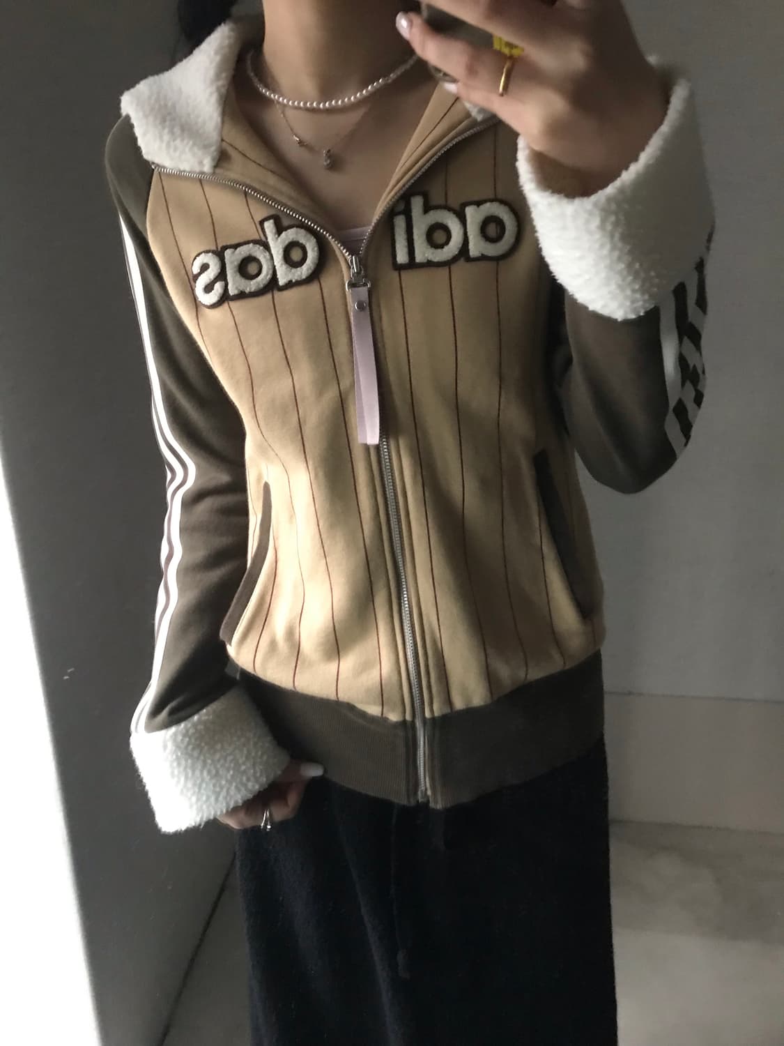 아디다스 00s 브라운 퍼후드집업 상품이미지4