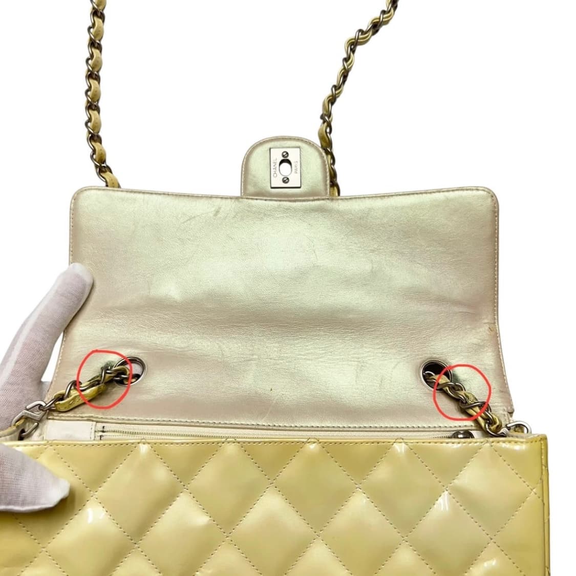 샤넬 클래식 플랩백 페이턴트 옐로우 상품이미지7