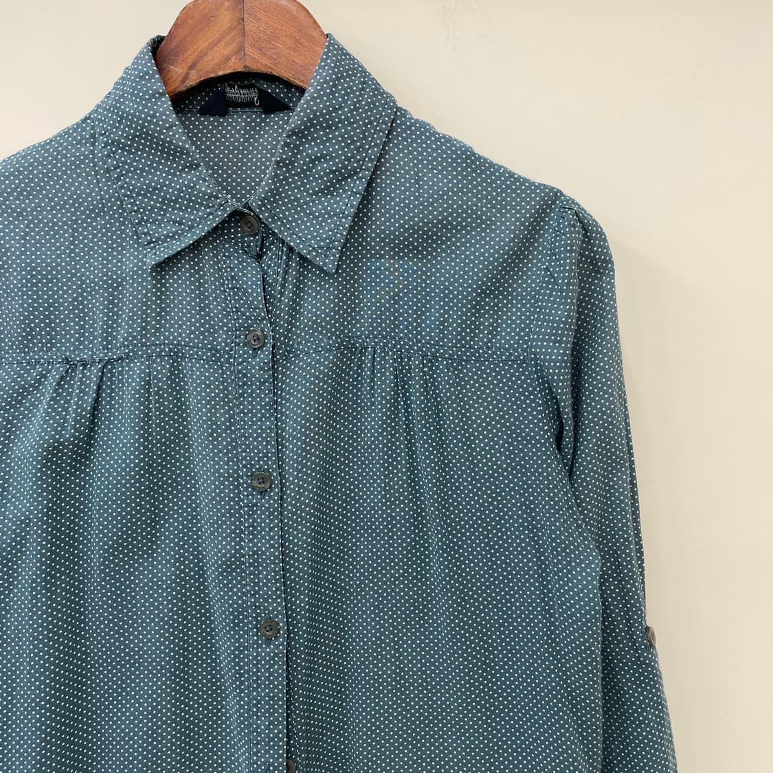 도트 패턴 포켓 롱 셔츠 상품이미지3