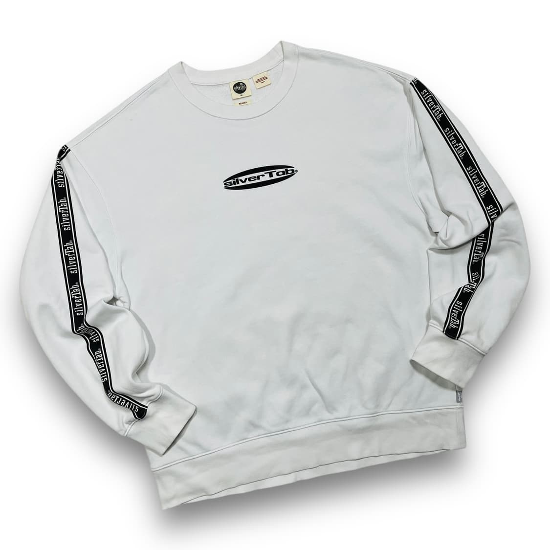 리바이스 실버탭 센터 사이드 로고 화이트 맨투맨 상품이미지1