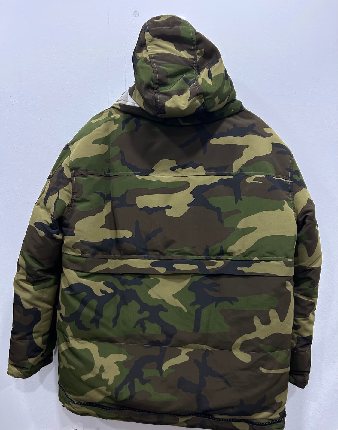 베트멍 x 캐나다구스 신상 카모 맥밀란 리버시블 패딩 여성 S사이즈 상품이미지7