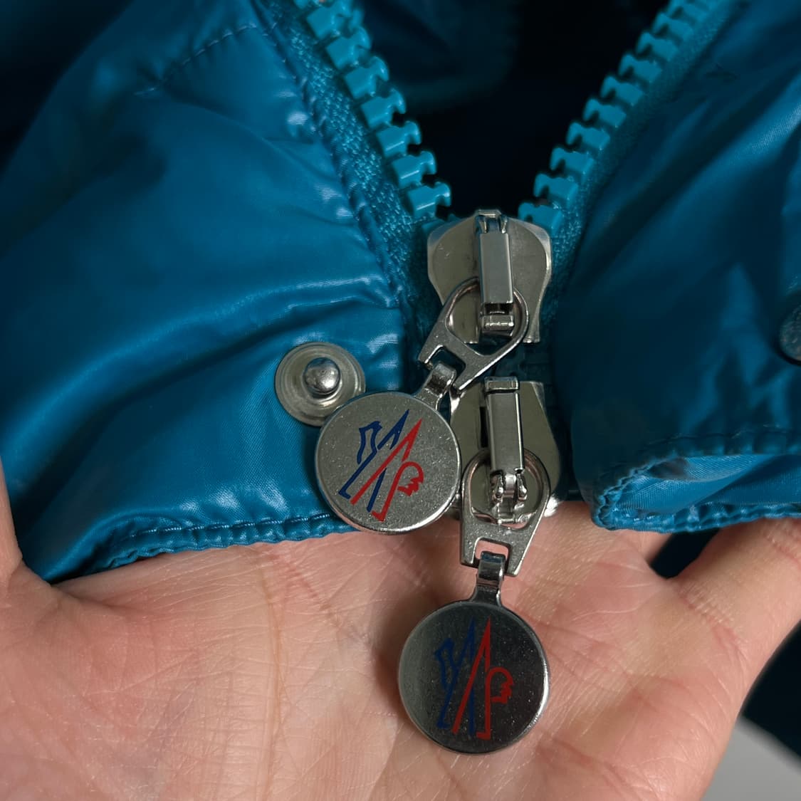 Moncler 몽클레어 티브 패치 패딩 조끼  상품이미지6