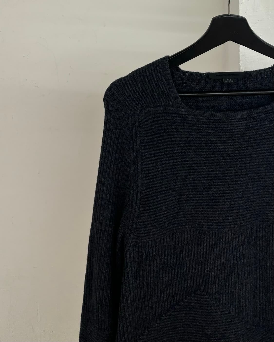 알렉산더 왕 차콜 루즈 스퀘어넥 니트 스웨터 상품이미지3