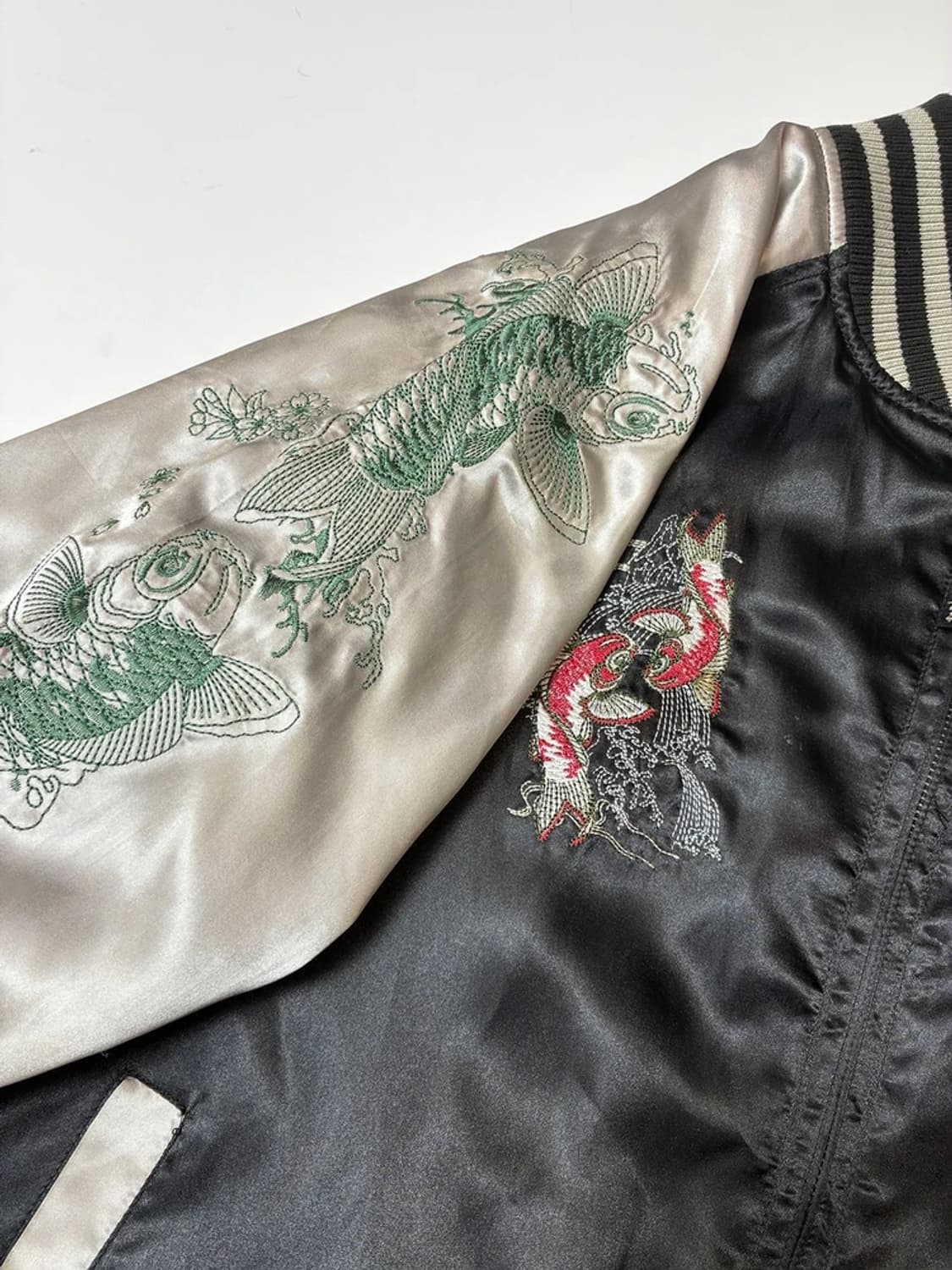 재패니즈 00's Y2K 비단 잉어 새틴 스카잔 자켓 PN8868 상품이미지7