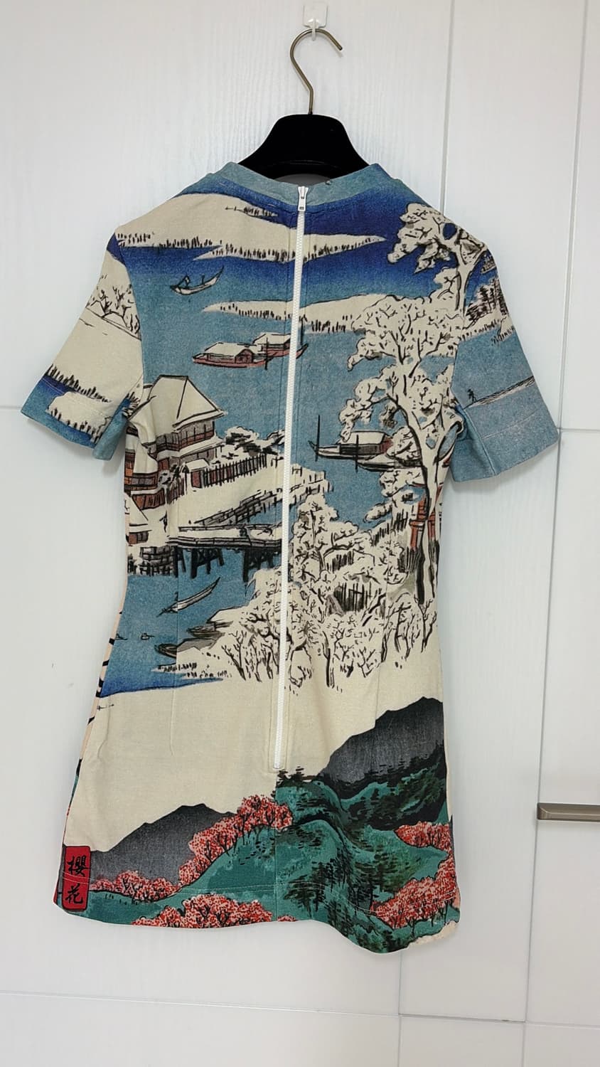 까르뱅 기하학적 미니원피스 44,55 정품 상품이미지2