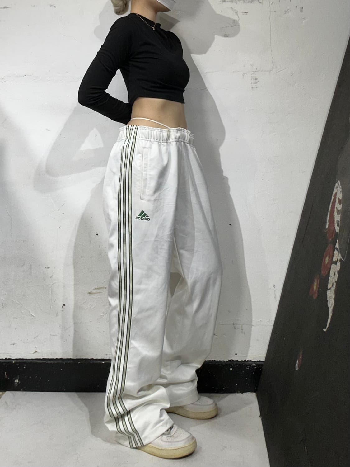 아디다스 대대장 화이트 그린 삼선 와이드 추리닝 바지 트레이닝 팬츠 L 상품이미지1