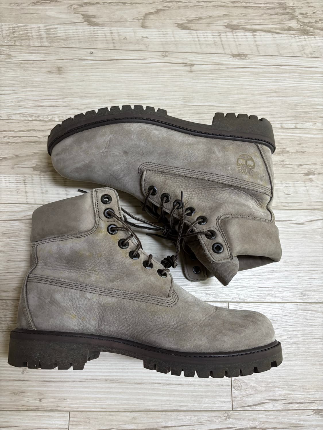 팀버랜드 프리미엄 6인치 워커 부츠 260 그레이 상품이미지3