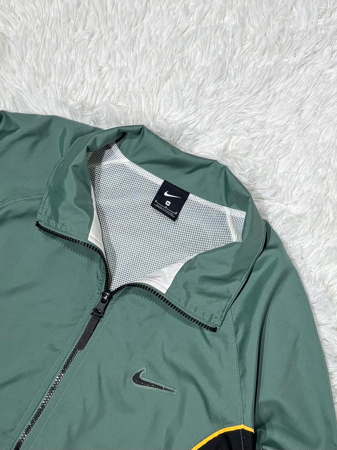 나이키 그린 스우시 바람막이 상품이미지5