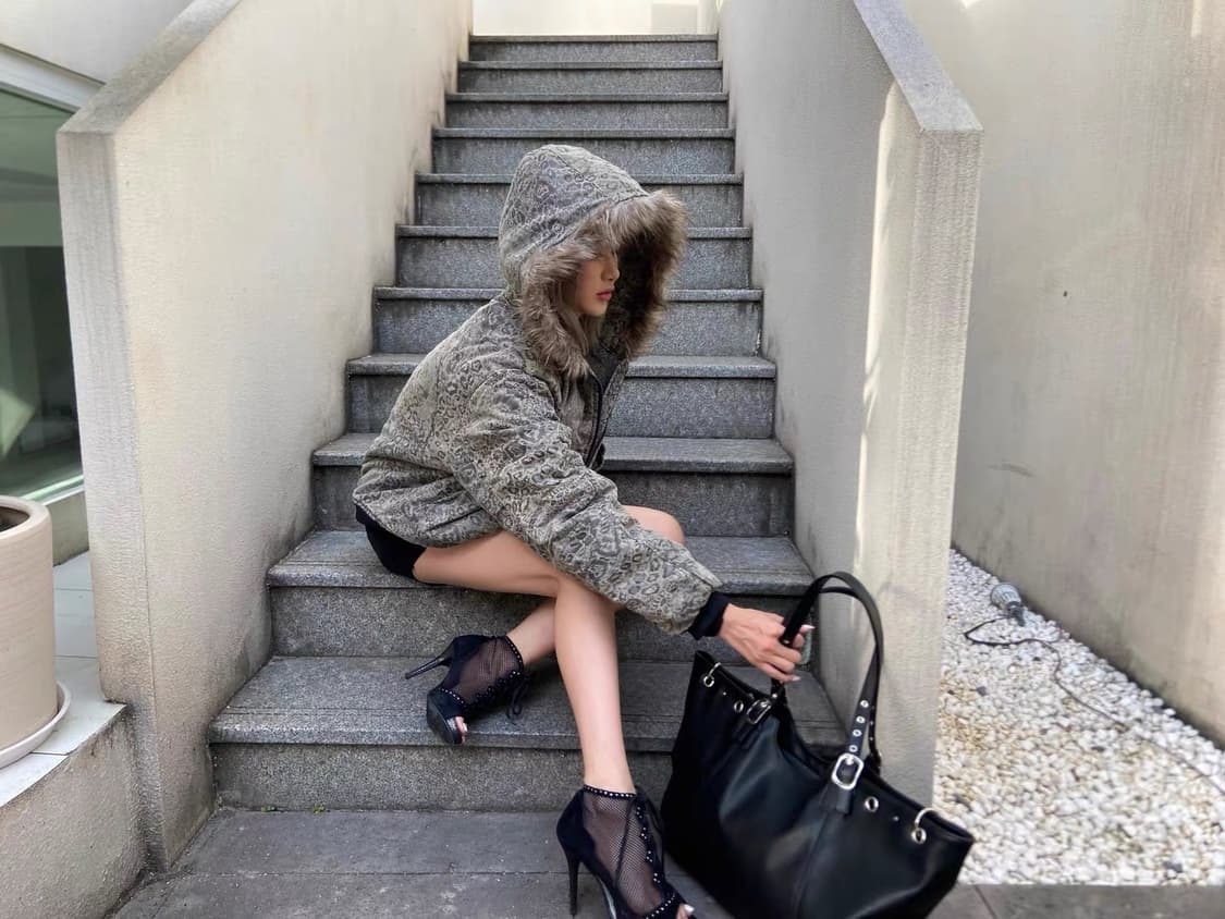 Washed Leopard Hooded Puffer Jacket 상품이미지7