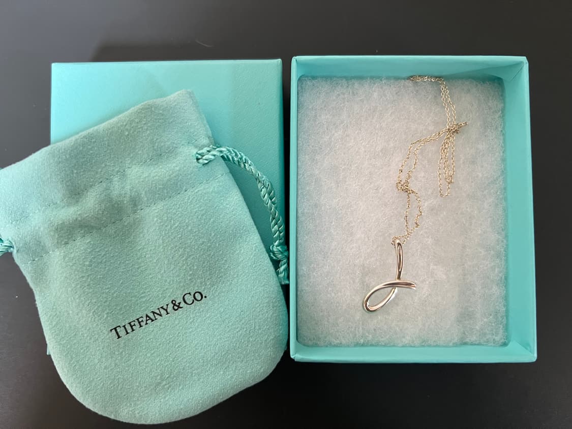 티파니 엘사 퍼레티 알파벳 펜던트 J 상품이미지1