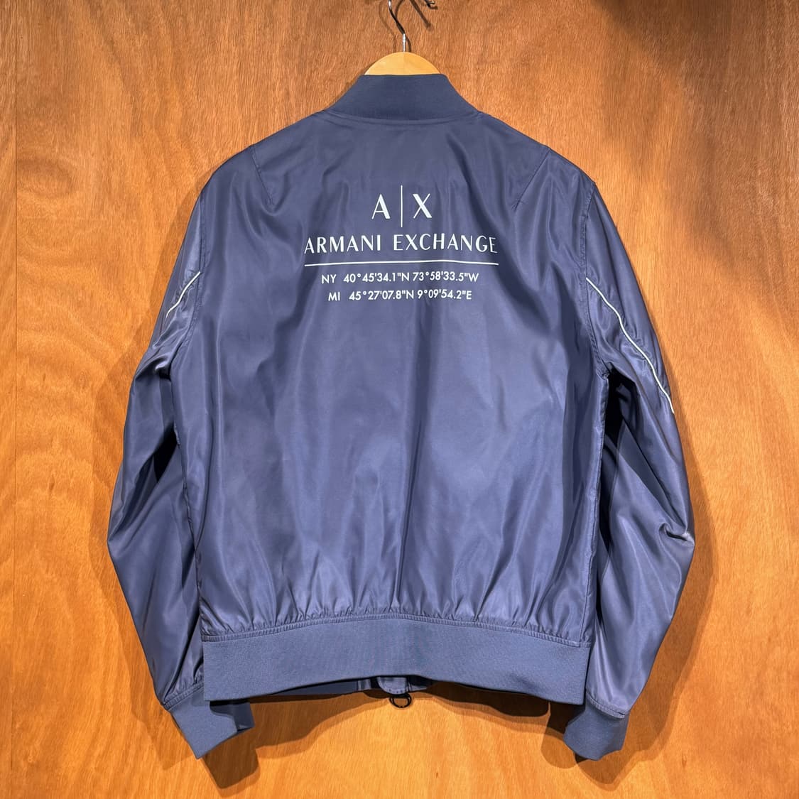알마니 익스체인지 메탈릭 봄버 자켓 M 100 상품이미지1