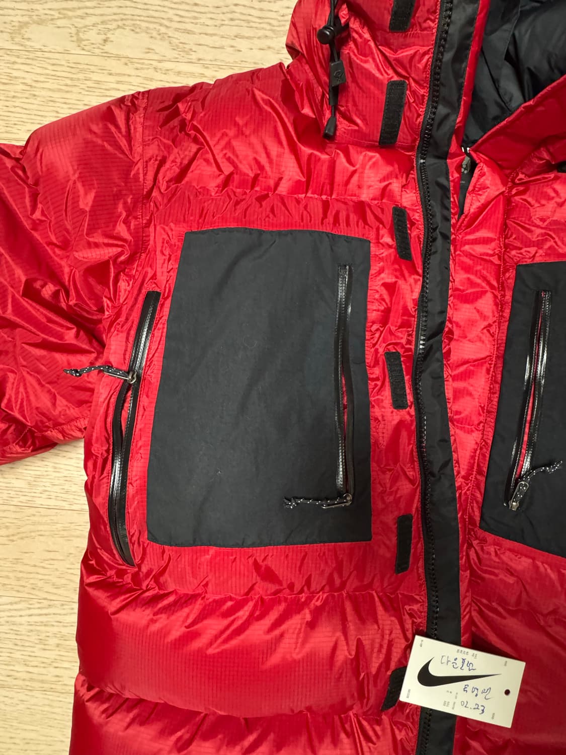 마운틴하드웨어 앱솔 레드 M사이즈 민트급 상품이미지3