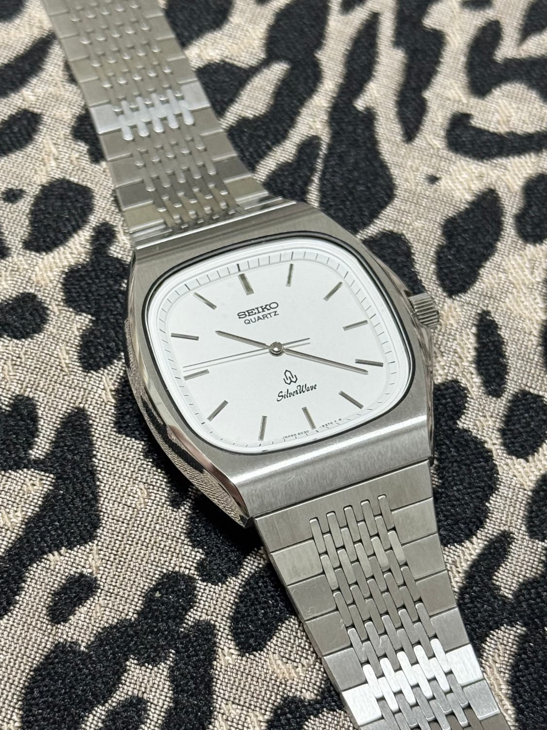 80s 빈티지 세이코 실버웨이브 쿼츠 상품이미지3