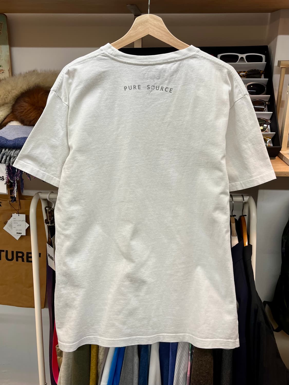 [100~105] 라이트닝볼트 LIGHTNING BOLT 반팔티 XL  상품이미지4