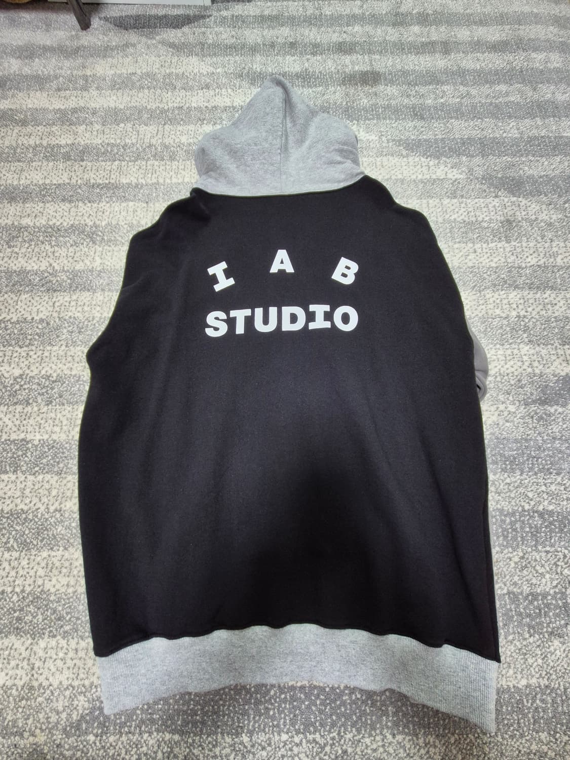 아이앱 니니즈 후드집업xl 상품이미지2