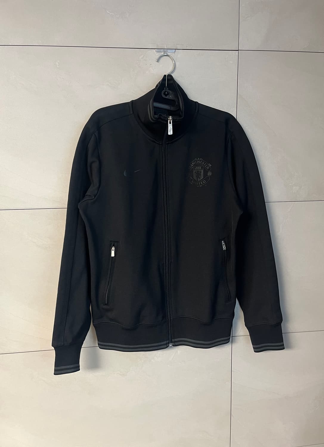 나이키 맨체스터유나이티드 트랙 자켓 대장 져지 블랙 [M/95] 상품이미지4