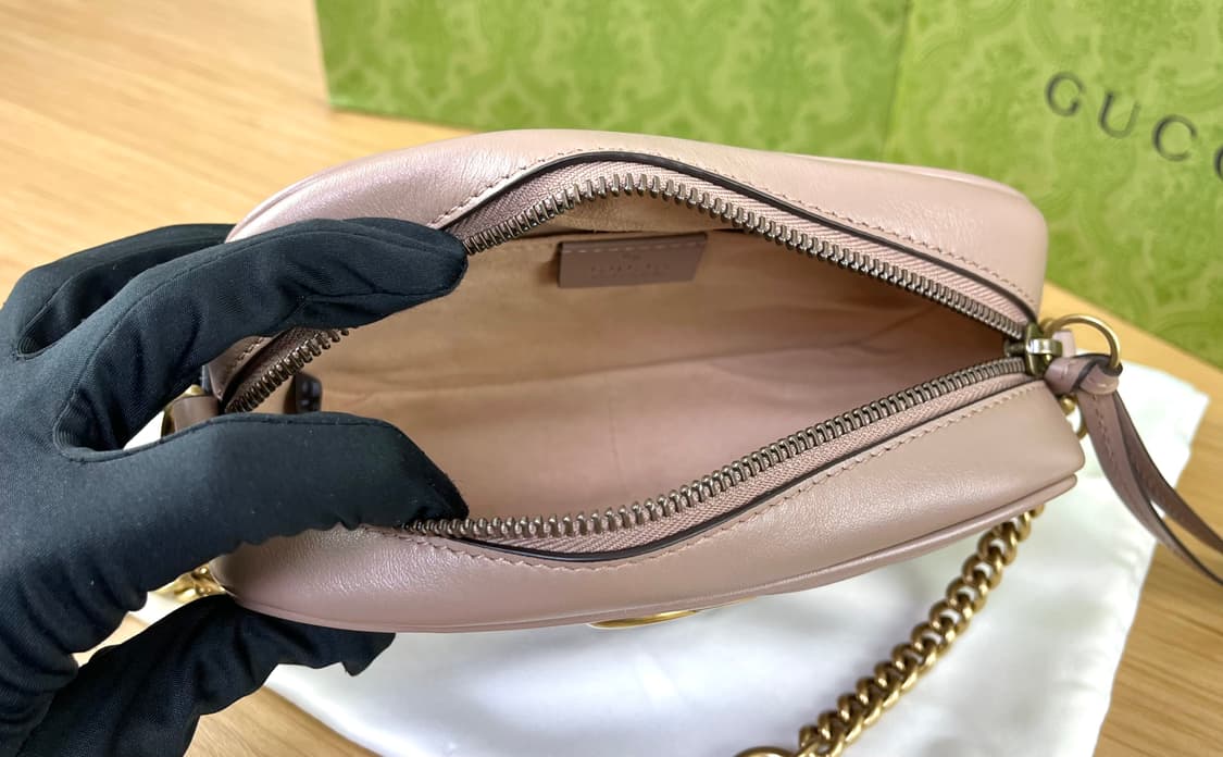 구찌 마몬트 마틀라세 미니백 상품이미지9