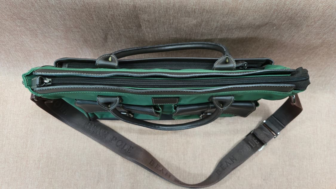 빈폴(BEANPOLE) 브리티시 클래식 나일론+레더 브리프케이스 (그린) 상품이미지3