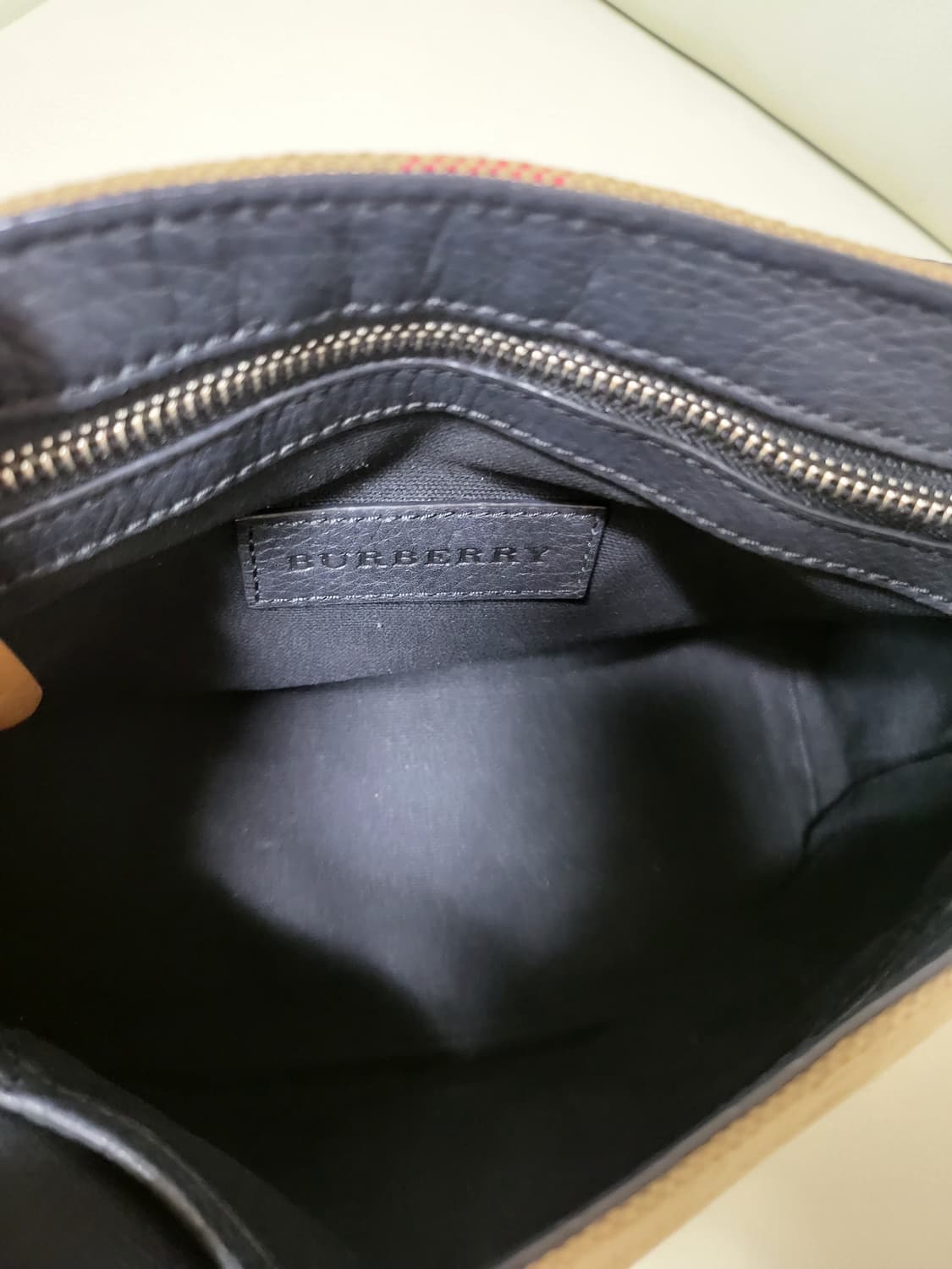 버버리 크로스백  상품이미지10