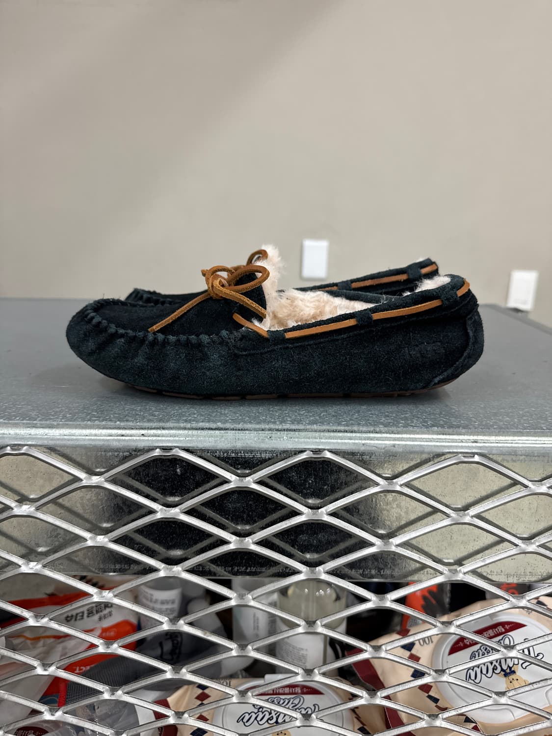 어그 다코타 모카신 250 상품이미지1