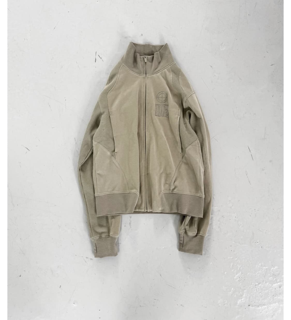 플라스틱 프로덕트 집업 상품이미지2