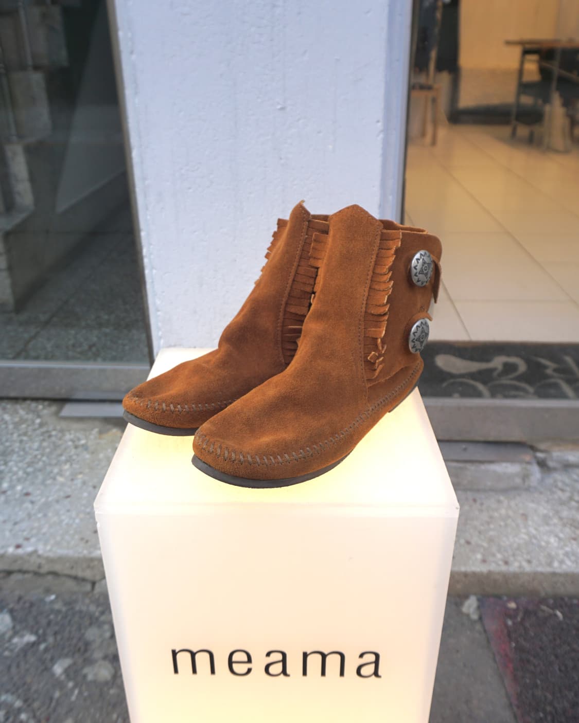 Minnetonka fringe suede boots  상품이미지2
