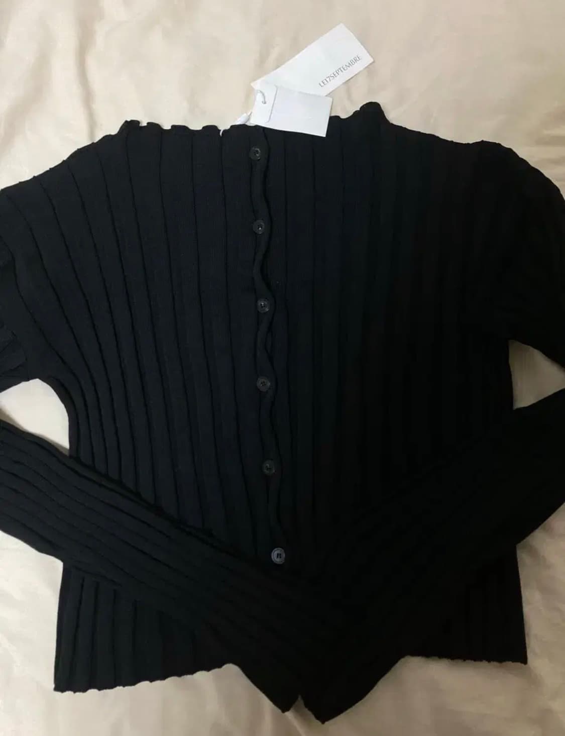 le917 르셉템버 밀리 립 플리츠 가디건 상품이미지3