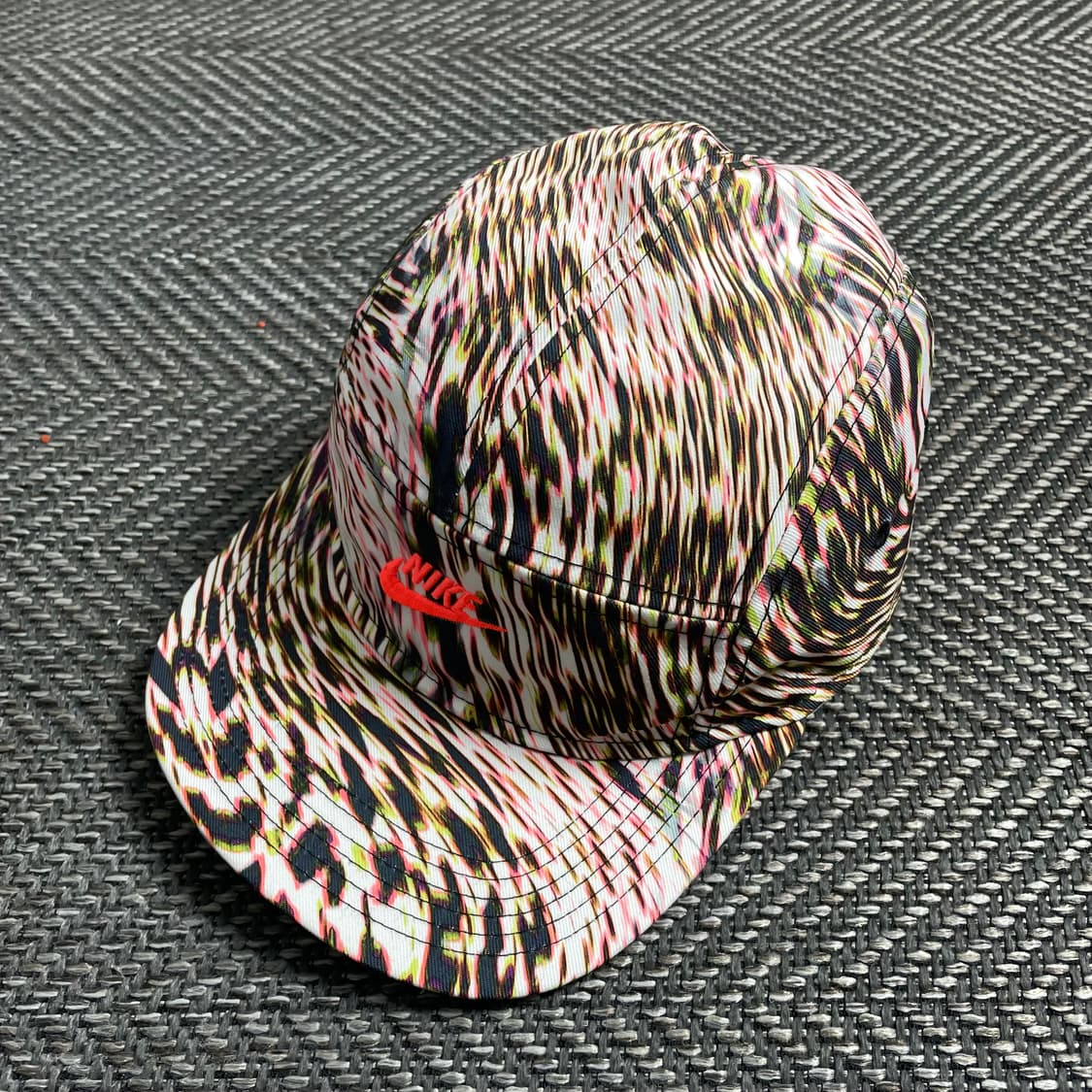 나이키 스우시 AW84 프린트 캠프캡 y 4751 상품이미지2