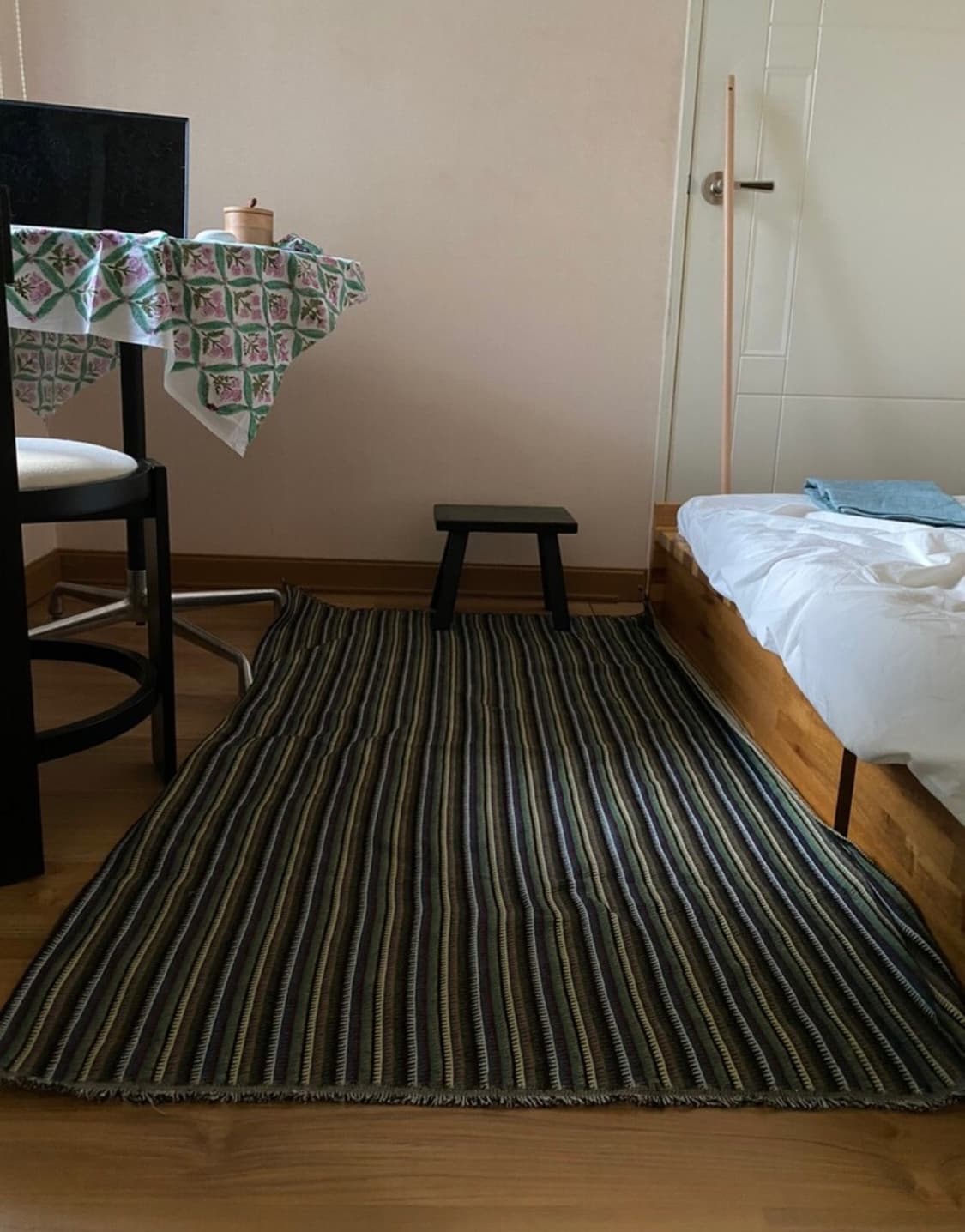 샵아오리 블루 에스닉 카펫 상품이미지1