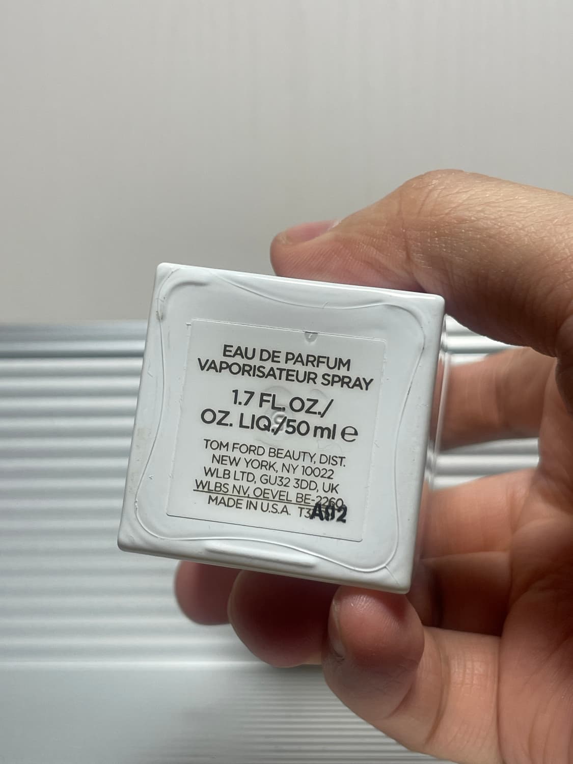 톰포드 솔레이블랑 오드퍼퓸 50ml 판매합니다. 상품이미지2