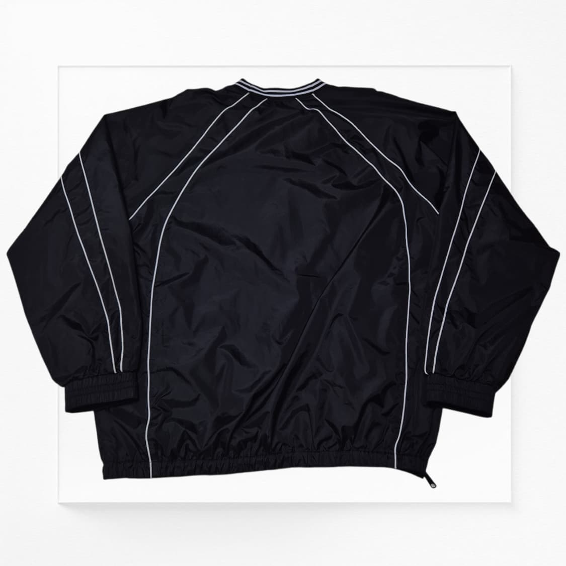 [우주매물🔥] 슈프림 19fw 파이핑 웜업 상품이미지2