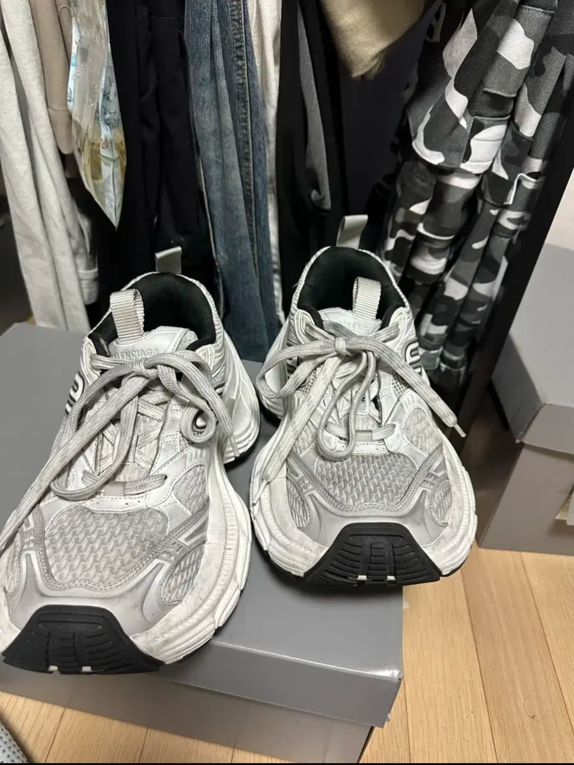 발렌시아가 10xl 화이트 41 급처 상품이미지2