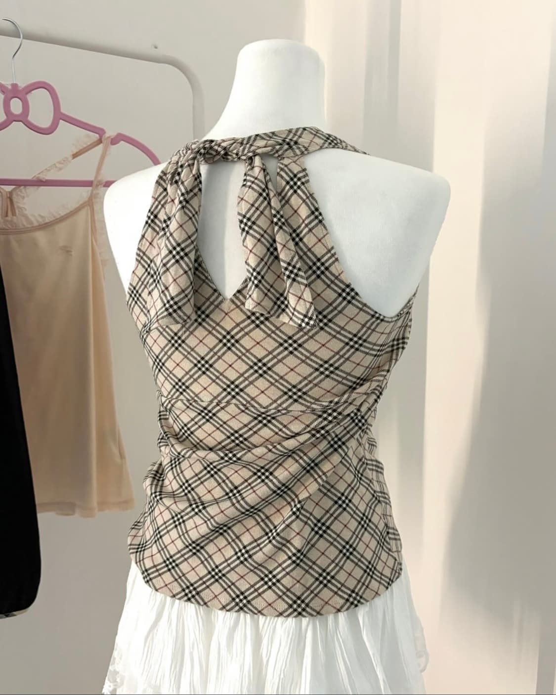 버버리 유일매물 블루라벨 노바체크 홀터넥 민소매 나시 슬리브리스 상품이미지2