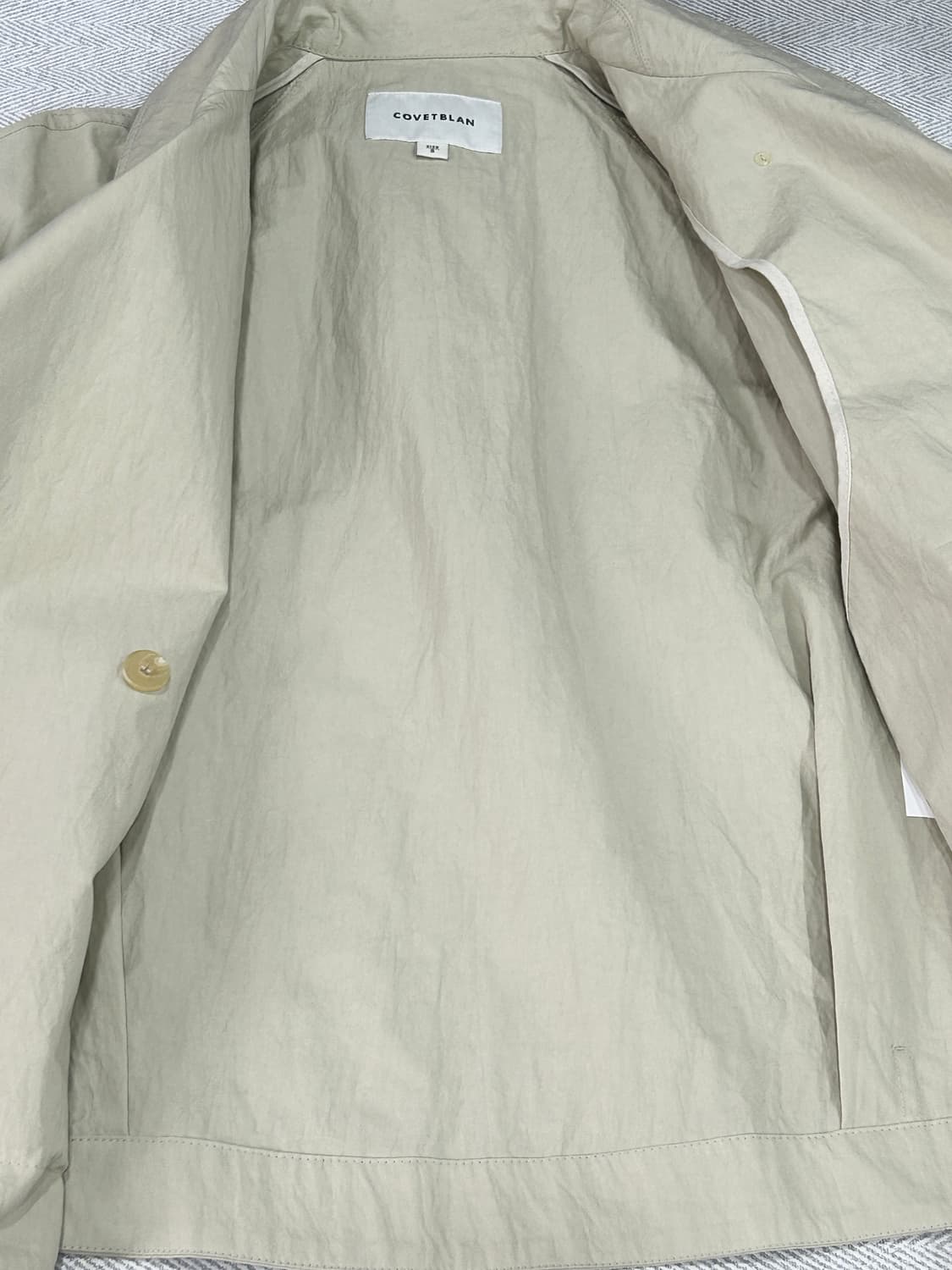 코벳블랑 바스락 오버핏 더블 버튼 숏 트렌치코트 자켓 상품이미지10