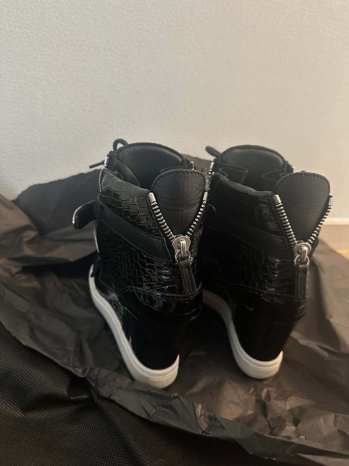 쥬세페 자노티 guiseppe zanotti 실버 플레이트 웨지 하이탑 상품이미지4