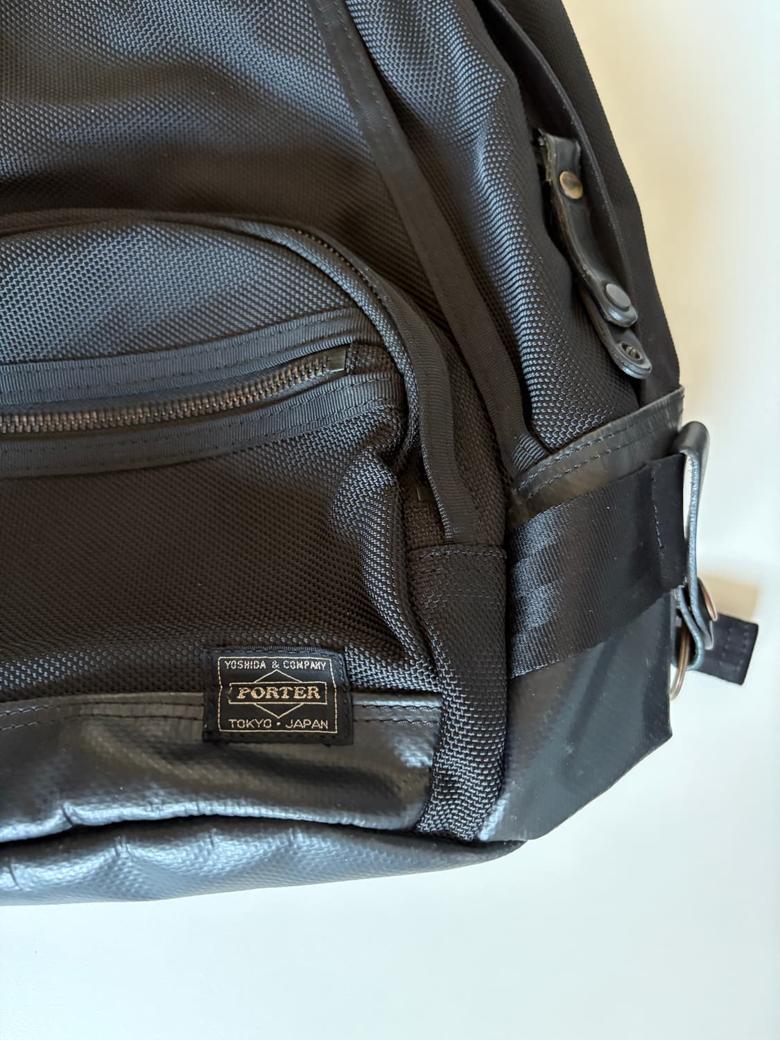 포터 히트 백팩 블랙 상품이미지2