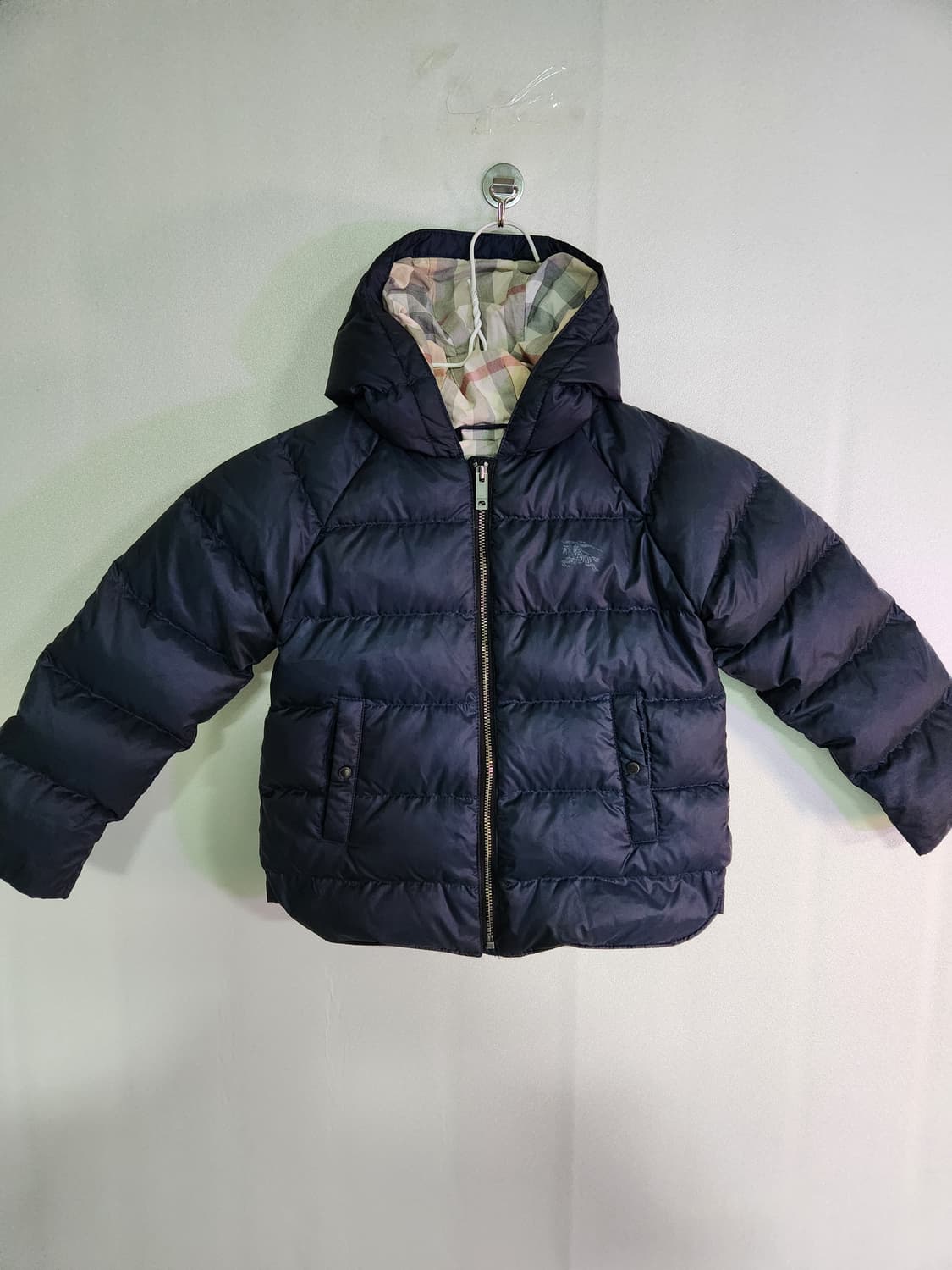 버버리 키즈 네이비 후드 패딩점퍼 상품이미지1