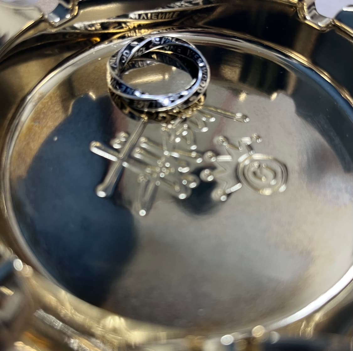 팔라스 x 비비안 링 팔아요 [XL] 상품이미지3