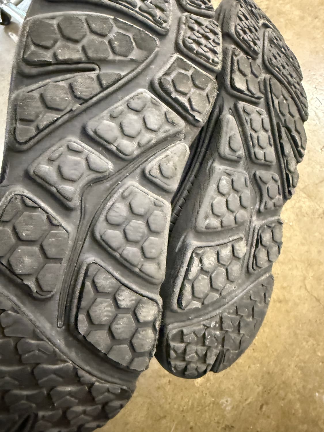 호카 X Engineered Garments 블랙 런닝화 290mm 상품이미지5