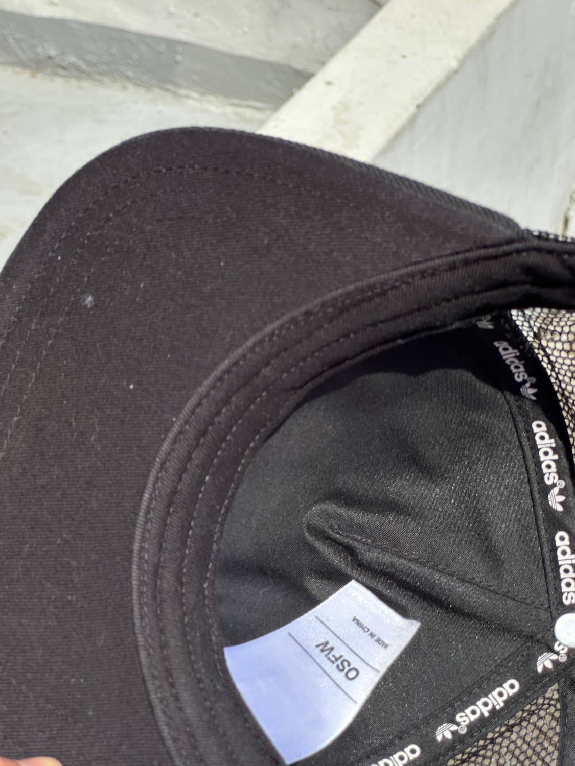 [F] 아디다스 로고 블랙 메쉬 스냅백 모자 상품이미지5