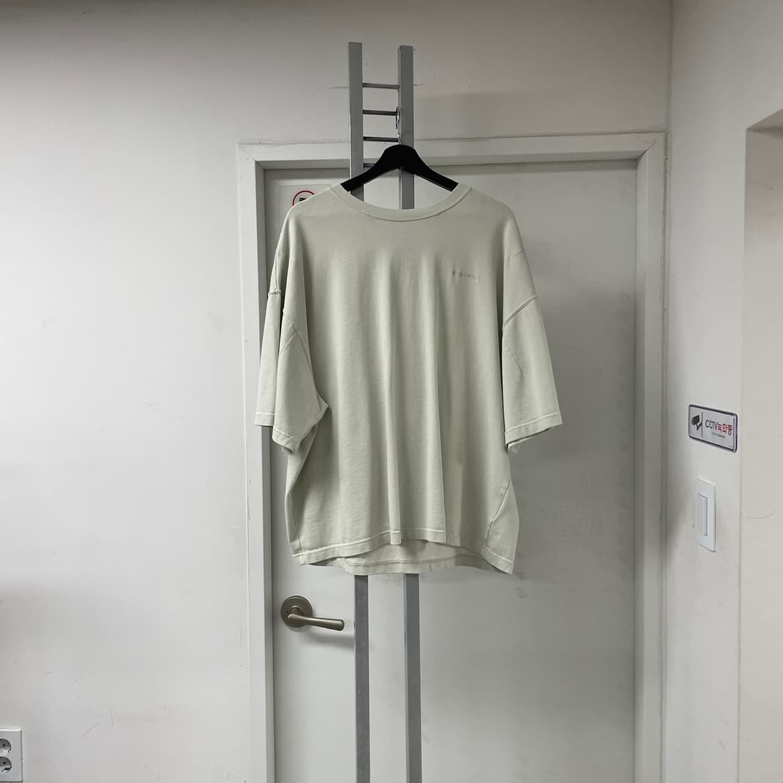 어콜드월 반팔 티셔츠 XL 상품이미지1