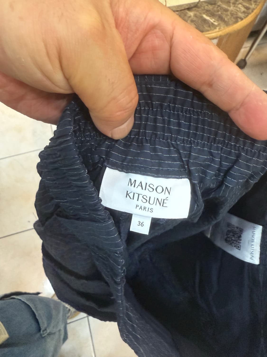 38/28-29/25ss 정품 메종키츠네 나일론 바지 팝니다 상품이미지2