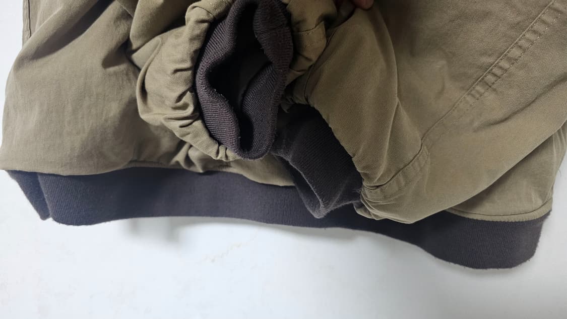 엔벨로프 봄버 3사이즈 판매합니다 상품이미지4