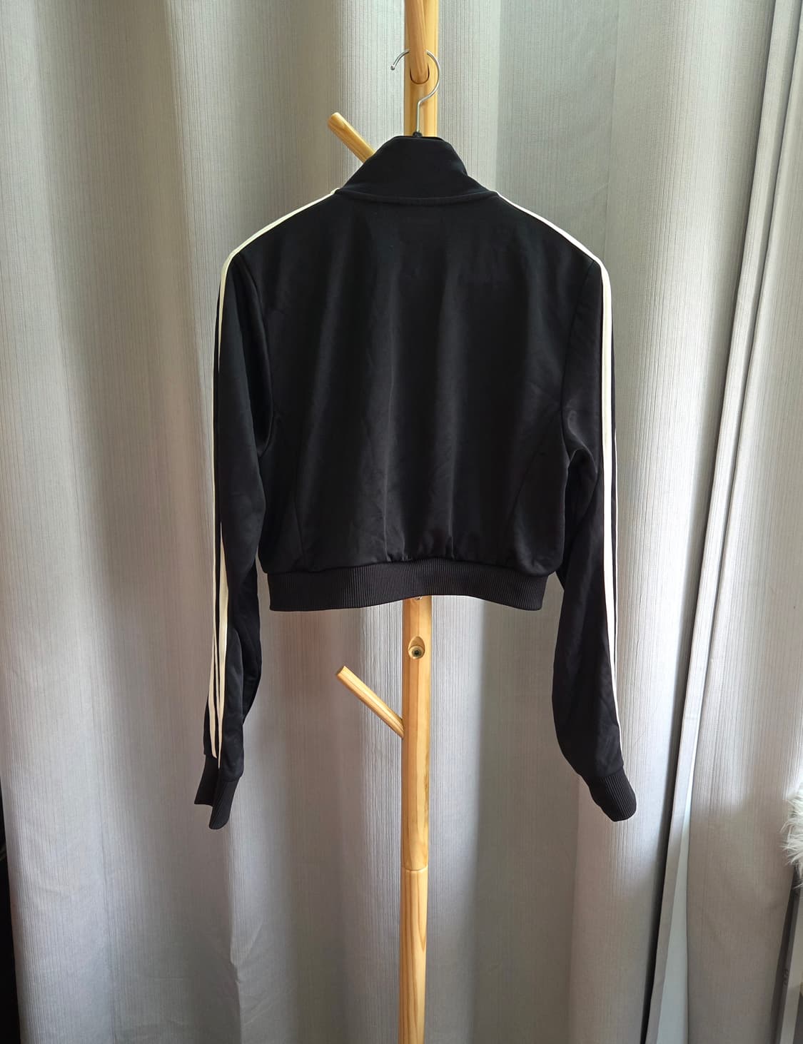 아디다스 여성 크롭 트랙탑M#최상급 상품이미지2